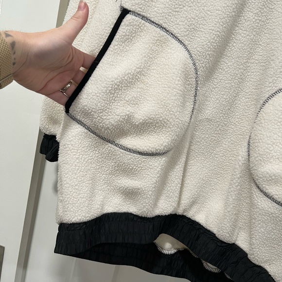 Oversized Sherpa sweater - Picture 2 of 5